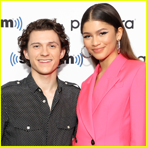 Zendaya & Tom Holland Visit a Castle During a Date in London