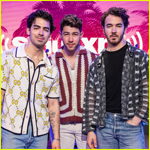 Nick, Joe & Kevin Jonas Cozy Up While Promoting Their New Album in Miami Beach