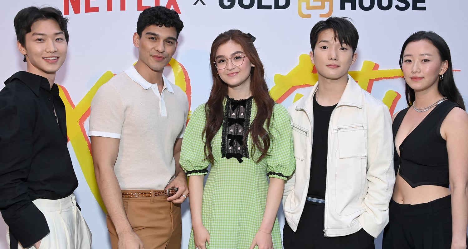 Anna Cathcart & ‘XO, Kitty’ Co-Stars Attend Screening & Chat In Los Angeles