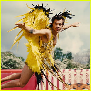 Harry Styles Releases Circus-Themed 'Daylight' Music Video Over a Year After Filming It - Watch Now!