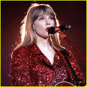 Taylor Swift Adds 14 New International Dates to 'The Eras Tour,' Paramore Joins for UK & Europe Shows