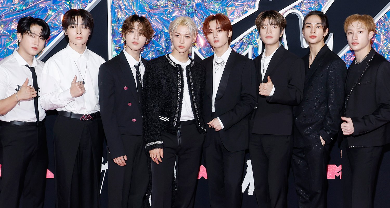 Stray Kids Wear All Black & White While Arriving for MTV VMAs 2023 ...