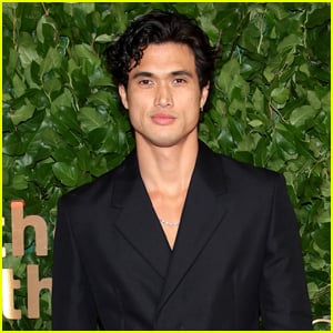 Charles Melton Reveals the Surprising Topping He Put on Pizza While Prepping for 'May December'