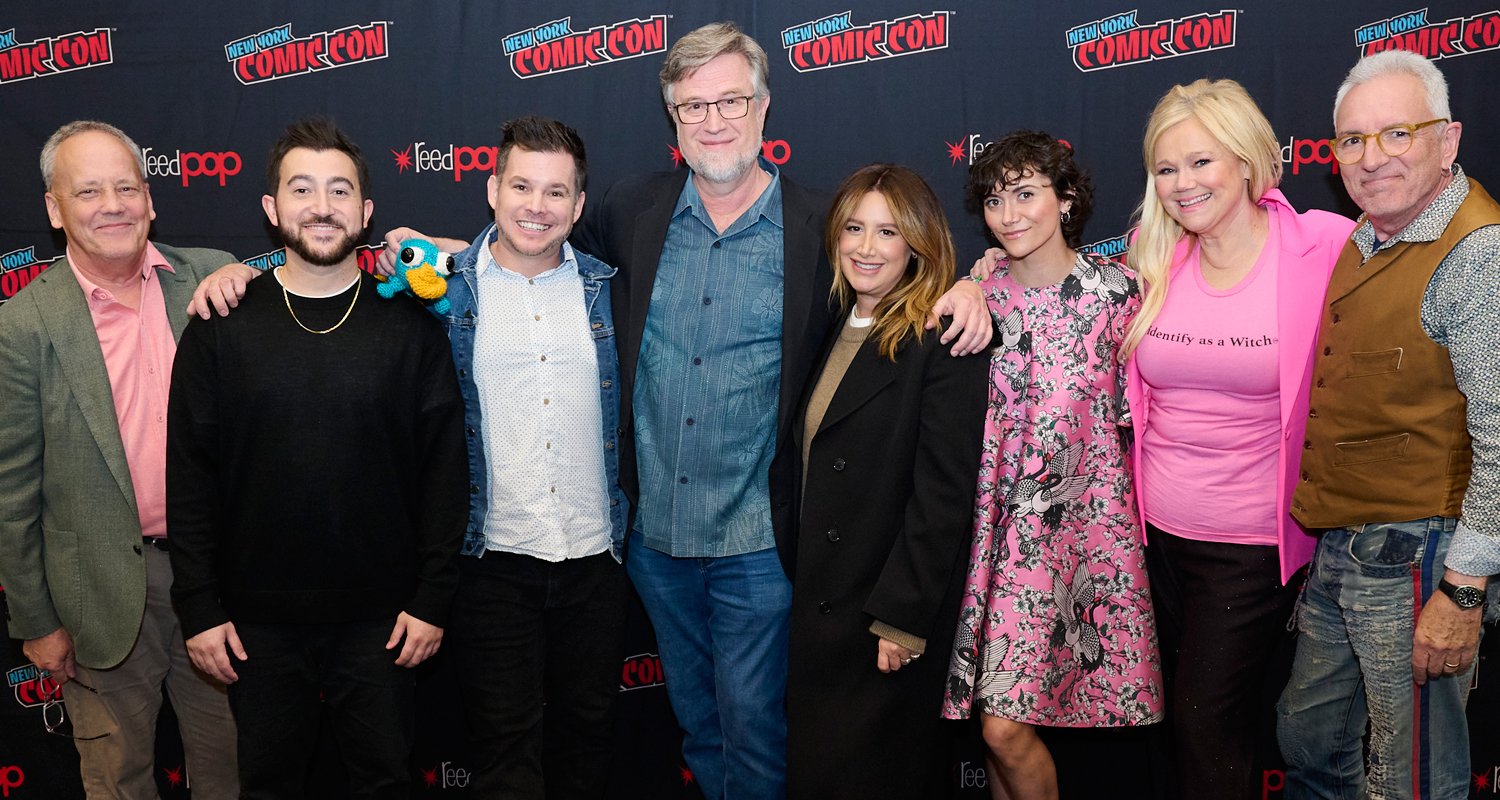 ‘Phineas & Ferb’ Cast Reunite at New York Comic Con, New Details(02)