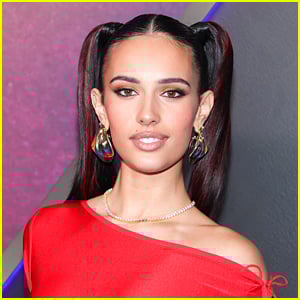 Kylie Cantrall Revealed as First 'The Masked Singer' Season 14 Contestant!